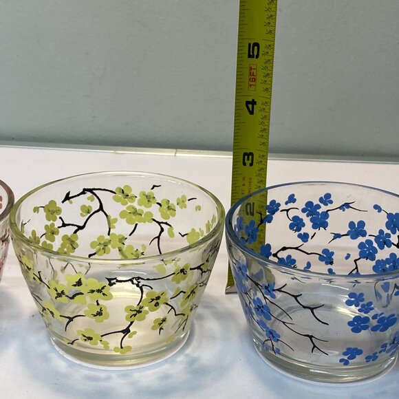 Vintage Floral Printed Glass Bowls Pink Yellow & Blue Flower Designs Set of 3 - Picture 5 of 11